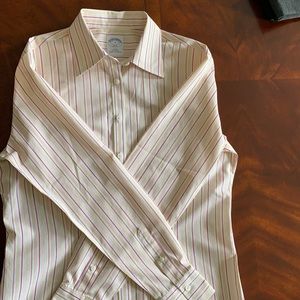 Brooks Brothers non-iron fitted shirt - size 4